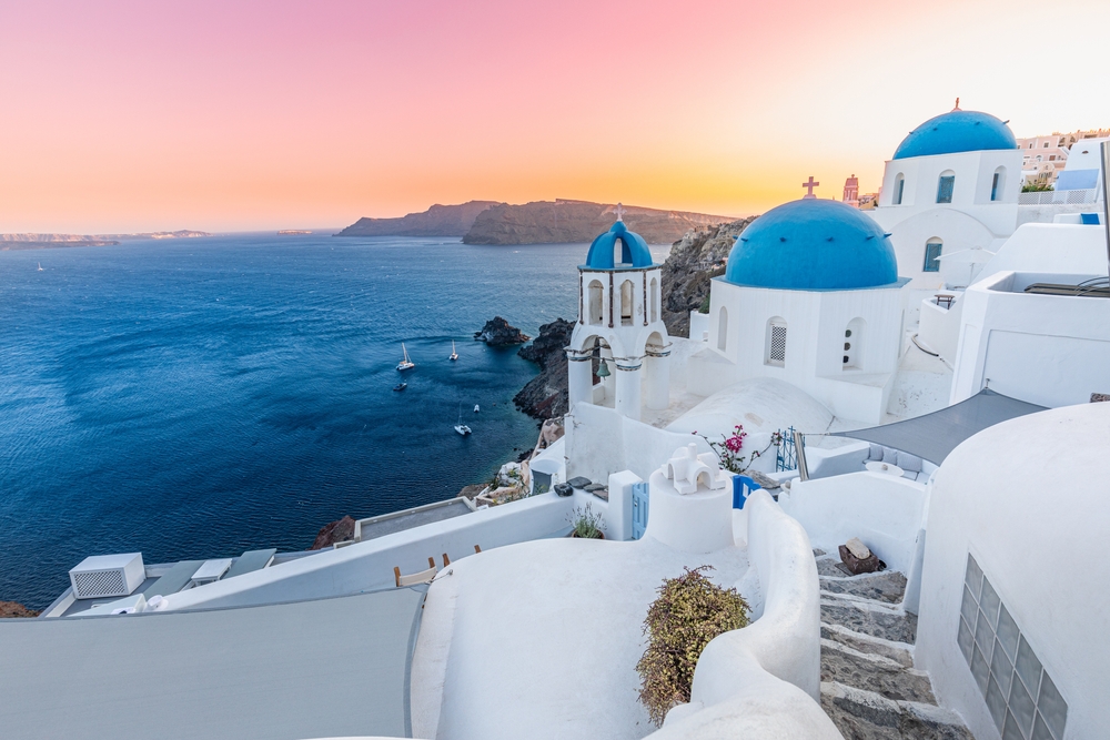 Cremated Remains Courier Services to Greece