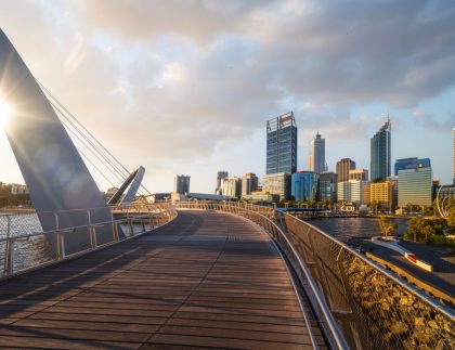 Cremated Remains Courier Services in Australia to Europe